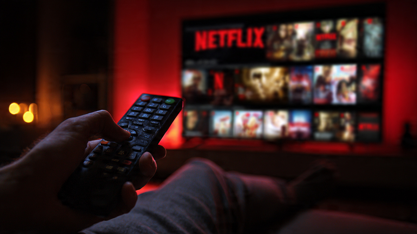 Unmasking the Netflix Algorithm: Your Personal Cinema or a Digital Prison? 1 Unmasking the Netflix Algorithm: Your Personal Cinema or a Digital Prison?